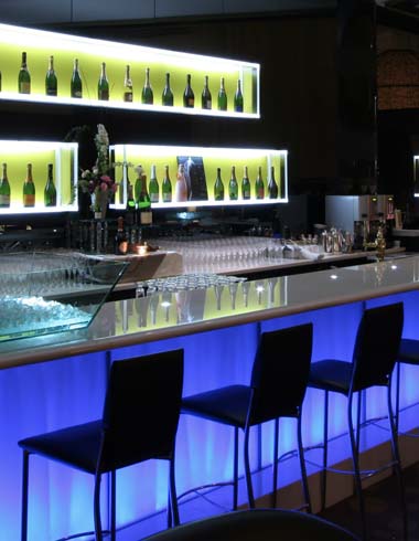 Lounge-&-Bar
