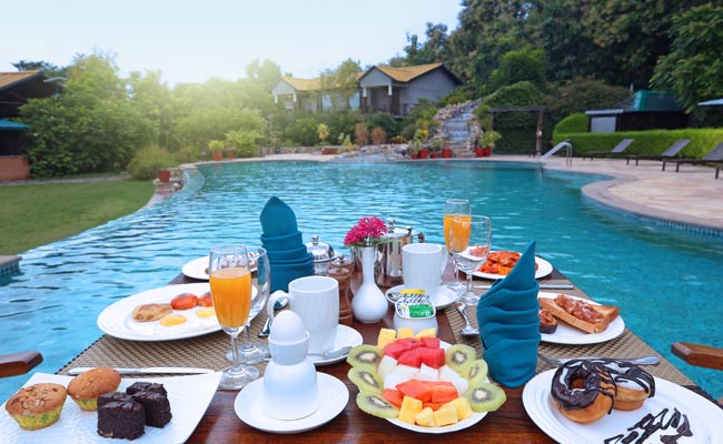 Aahana pool food photography